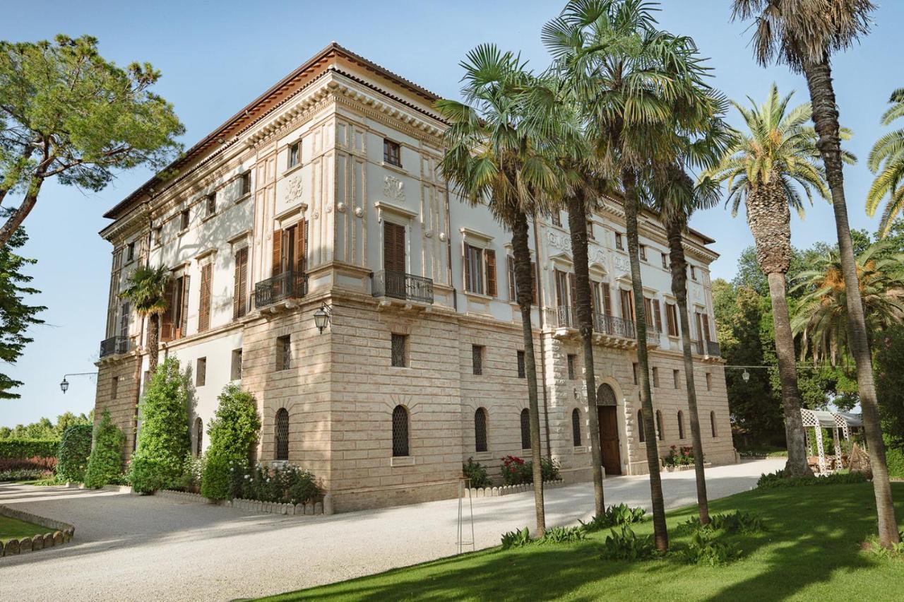 Villa Corallo Sant'Omero Esterno foto
